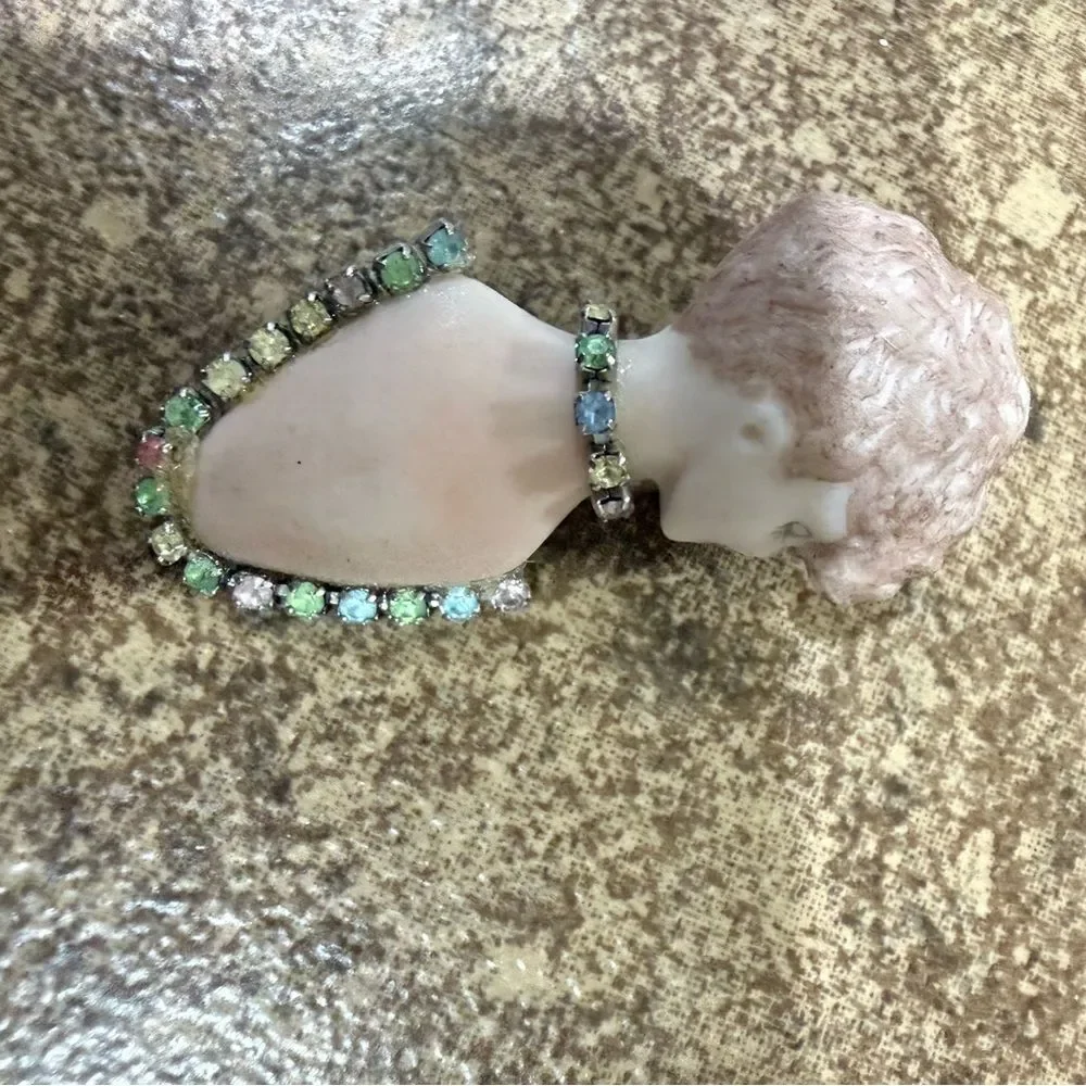 Vintage Lady Head Brooch Art Deco Style Flapper Rhinestone Necklace Pin